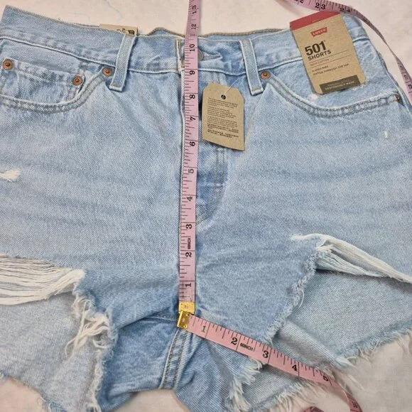 Levi's 501 Size 29 Women's HIGH Rise Ripped Distressed Jean Denim Shorts Blue 55 - Picture 8 of 8